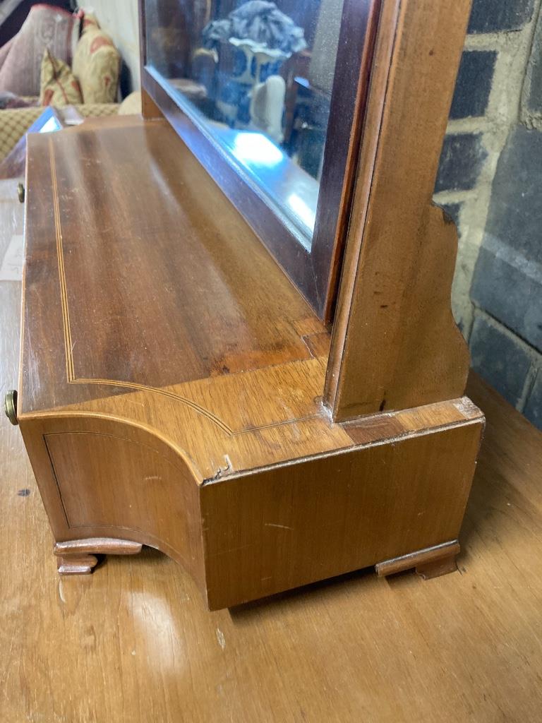 An Edwardian mahogany toilet mirror, width 71cm, depth 22cm, height 84cm